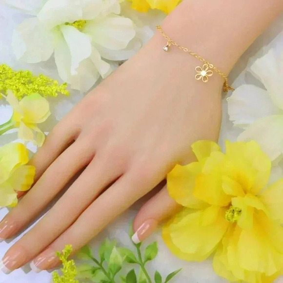 "Minimalist Bracelet, Sleek & Modern Design, Women’s Fashion, YC110212-B - Picture 7 of 10